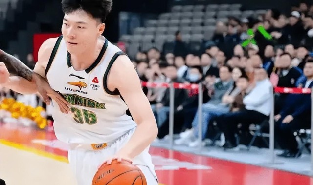 开云入口教程-辽宁89-73战胜广东 球员评价：6人优秀，王岚嵚及格，3人低迷